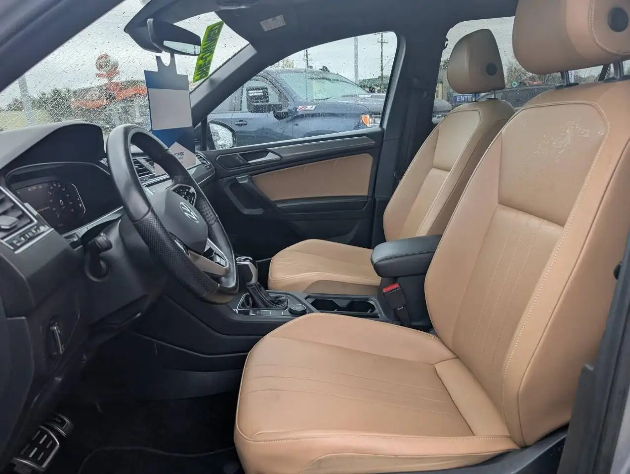 Volkswagen Tiguan снимка Volkswagen Tiguan