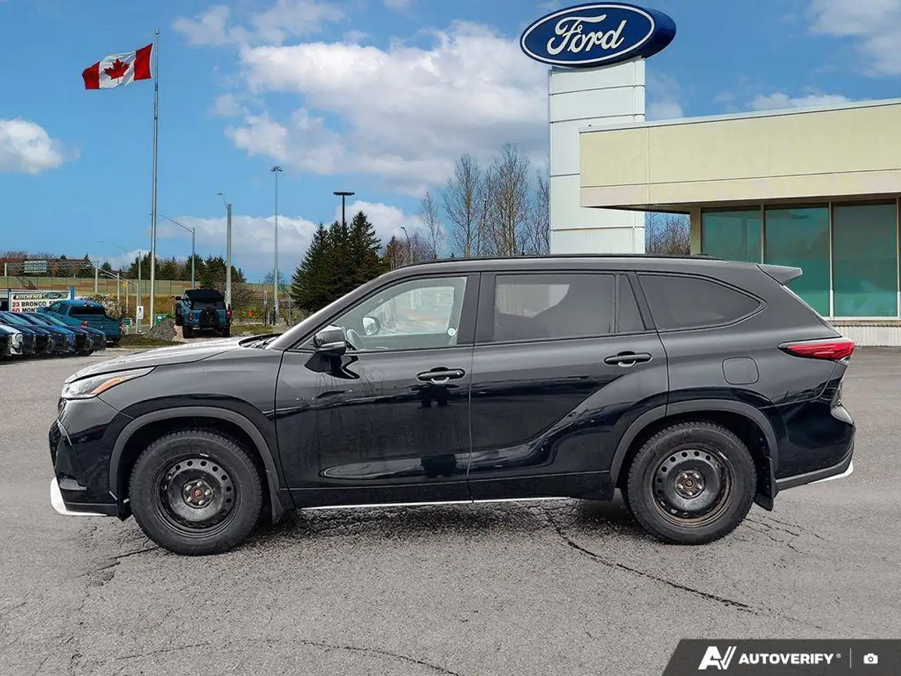 Toyota Highlander снимка Toyota Highlander
