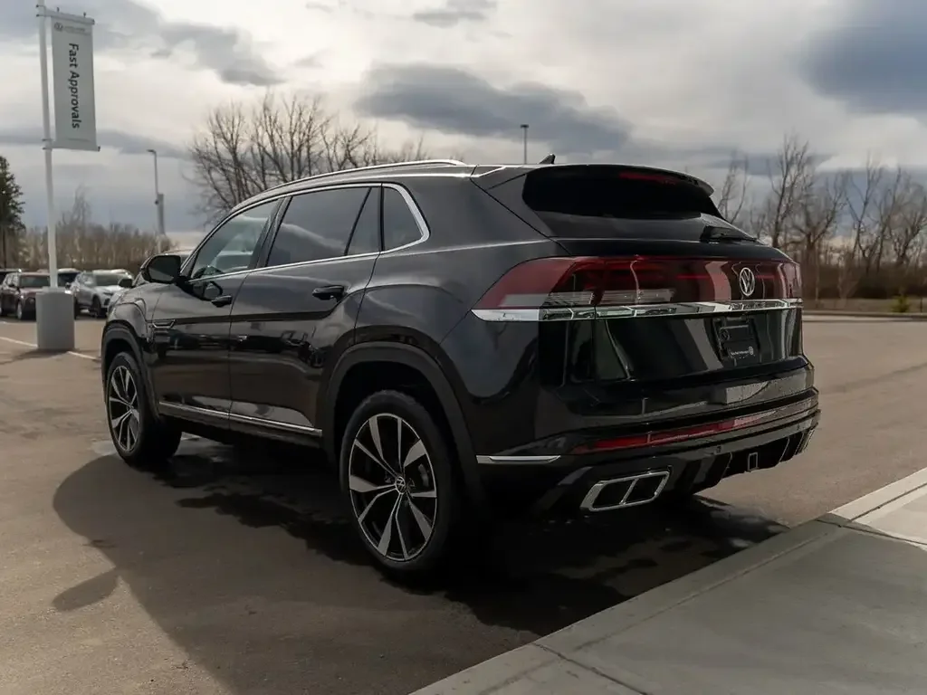 Volkswagen Atlas снимка Volkswagen Atlas