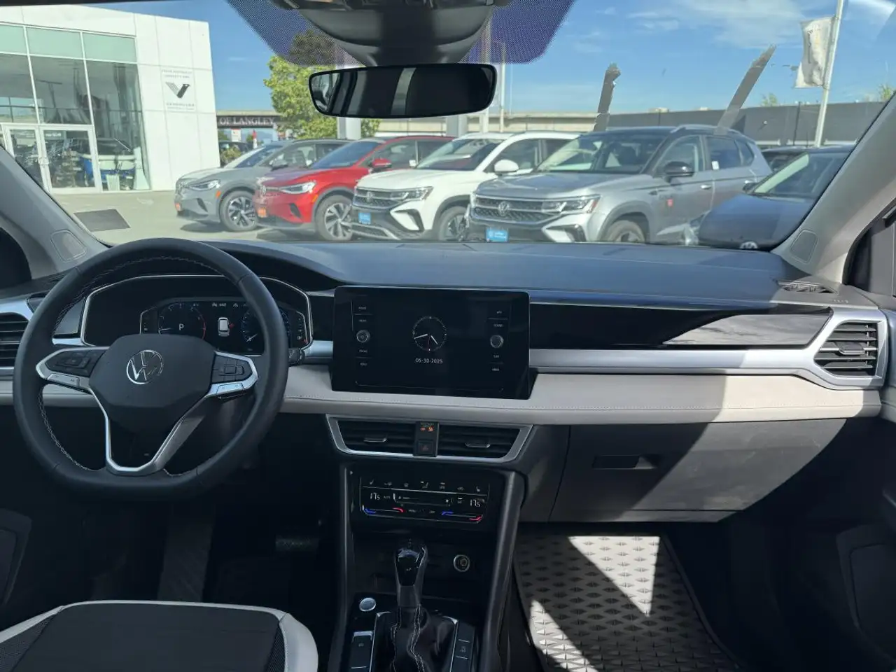 Volkswagen Taos снимка Volkswagen Taos