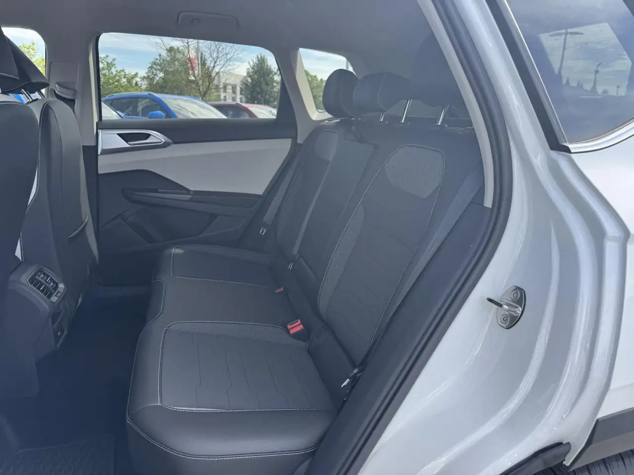 Volkswagen Taos снимка Volkswagen Taos
