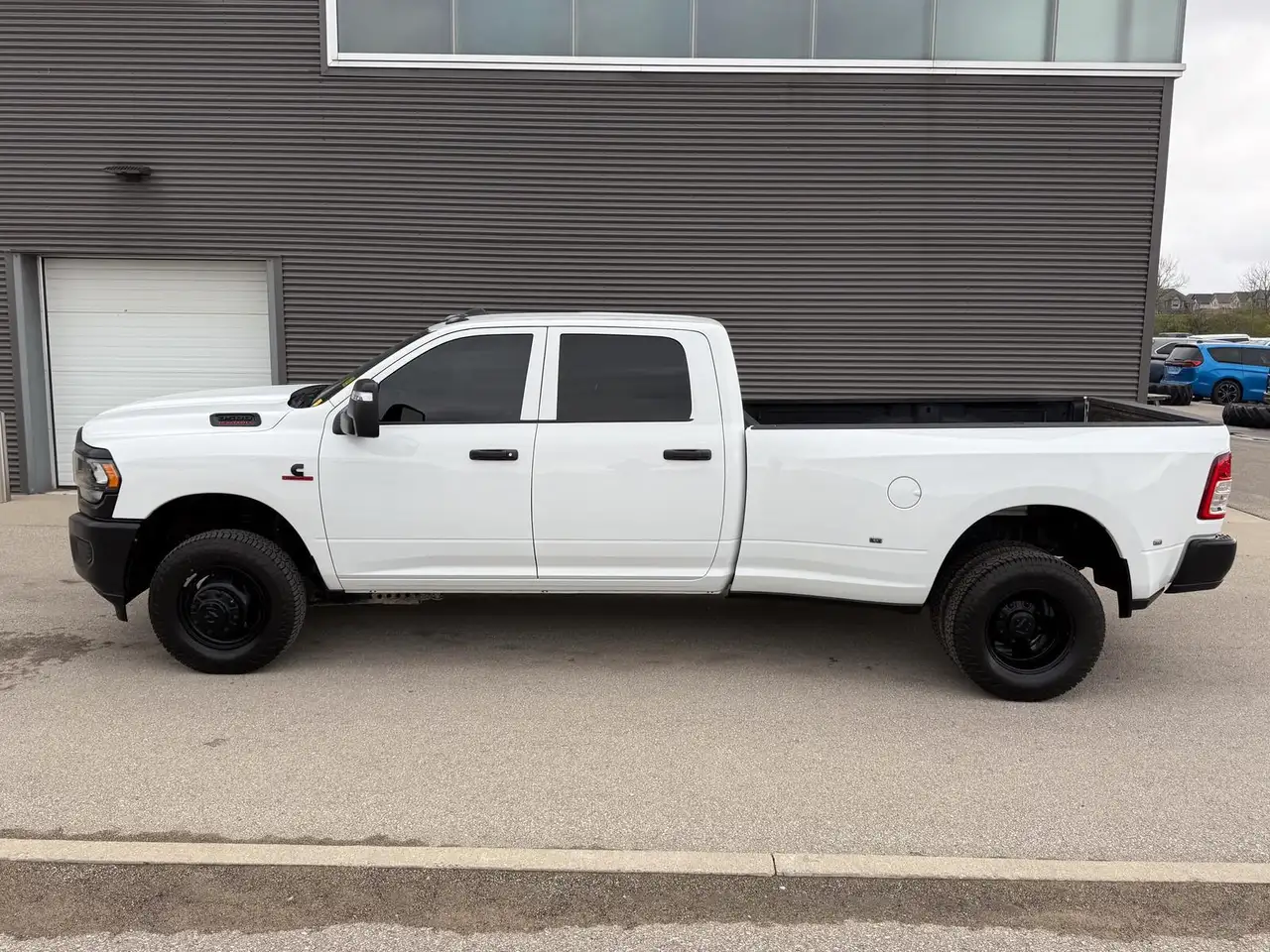 RAM 3500 photo RAM 3500