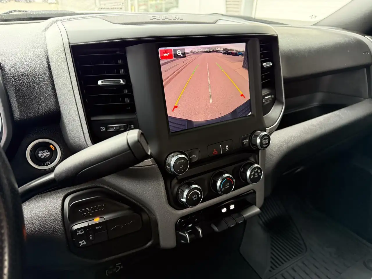 RAM 3500 photo RAM 3500
