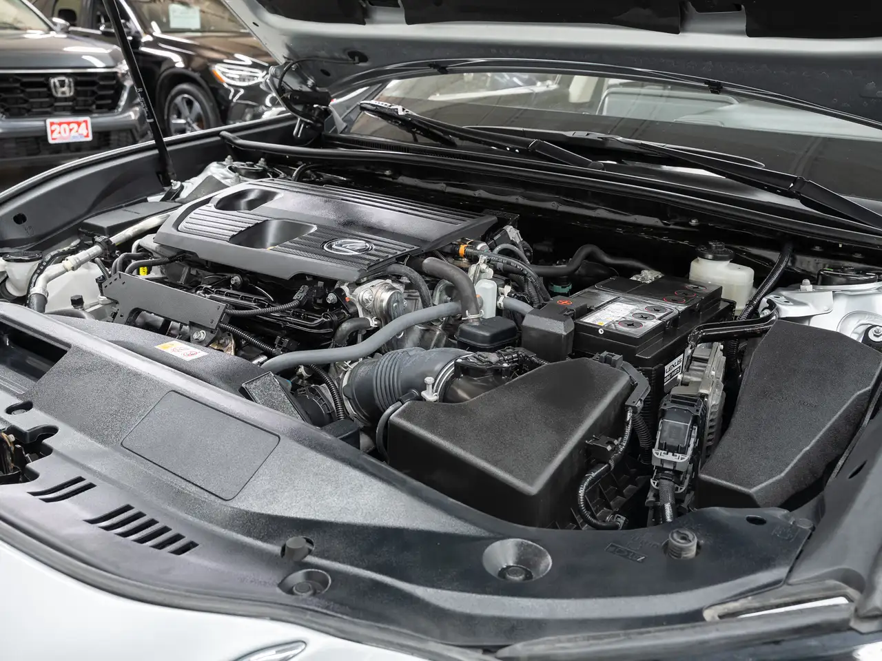 Lexus ES снимка Lexus ES