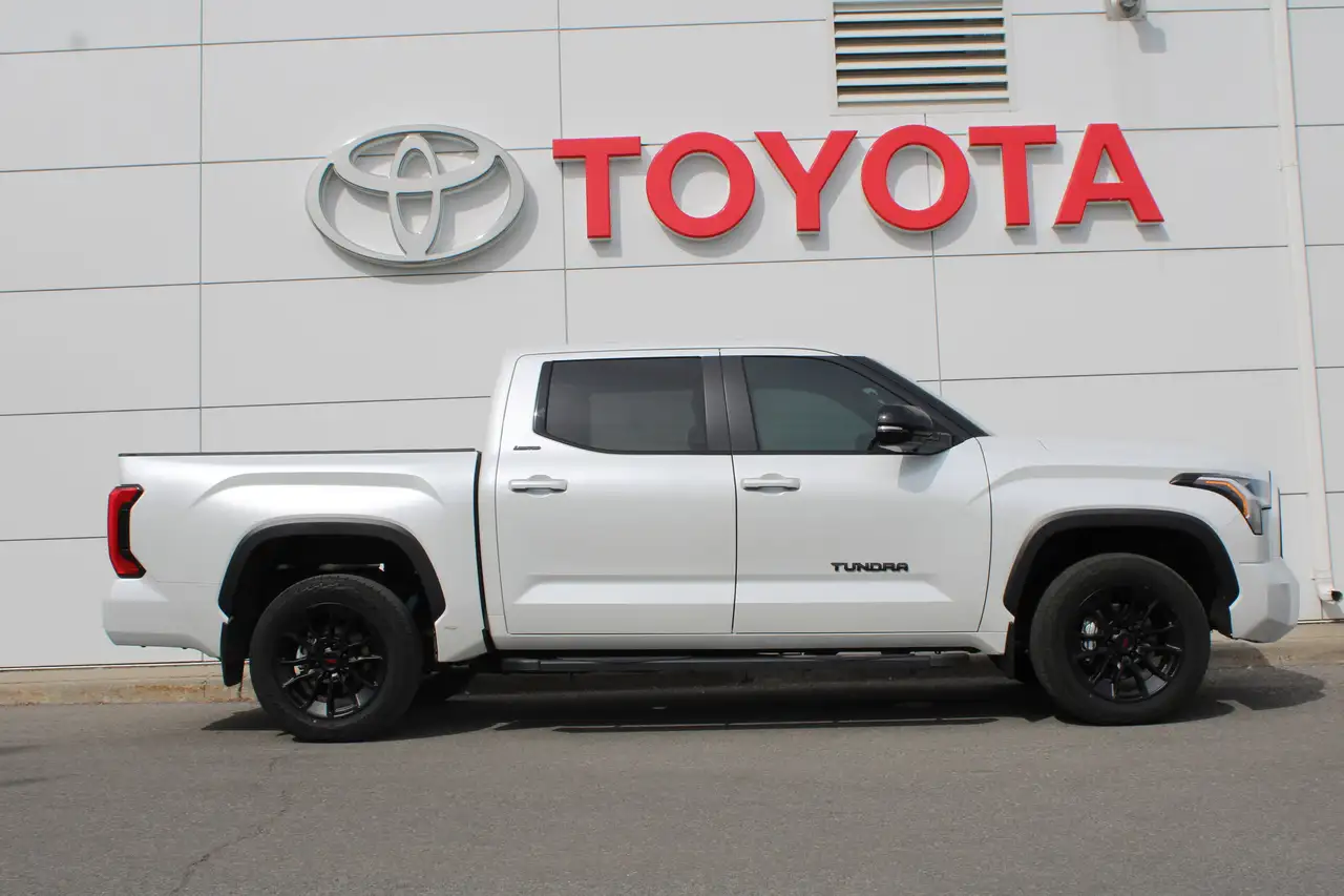 Toyota Tundra photo Toyota Tundra