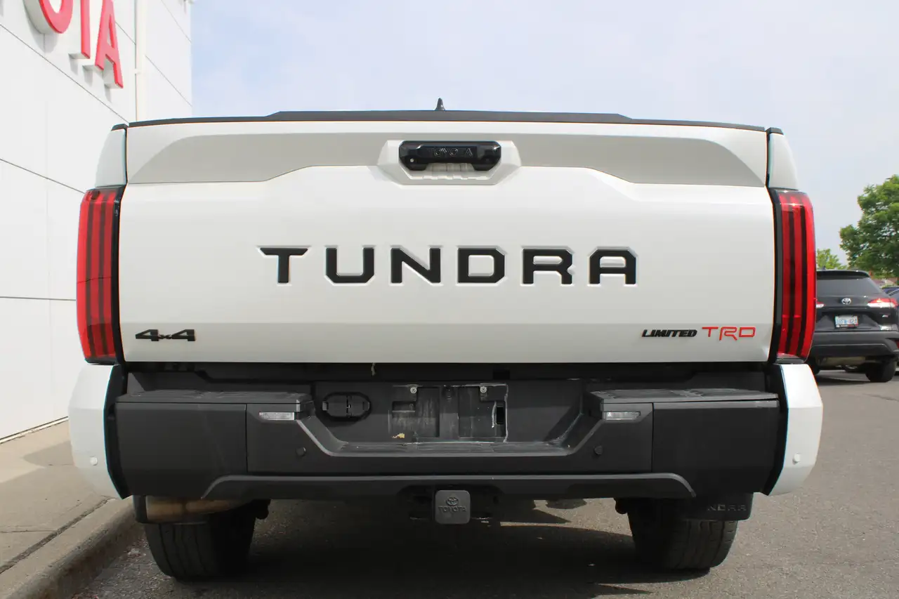 Toyota Tundra photo Toyota Tundra