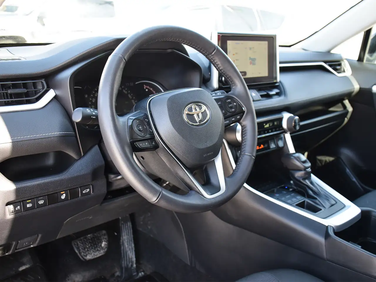 Toyota RAV 4 снимка Toyota RAV 4