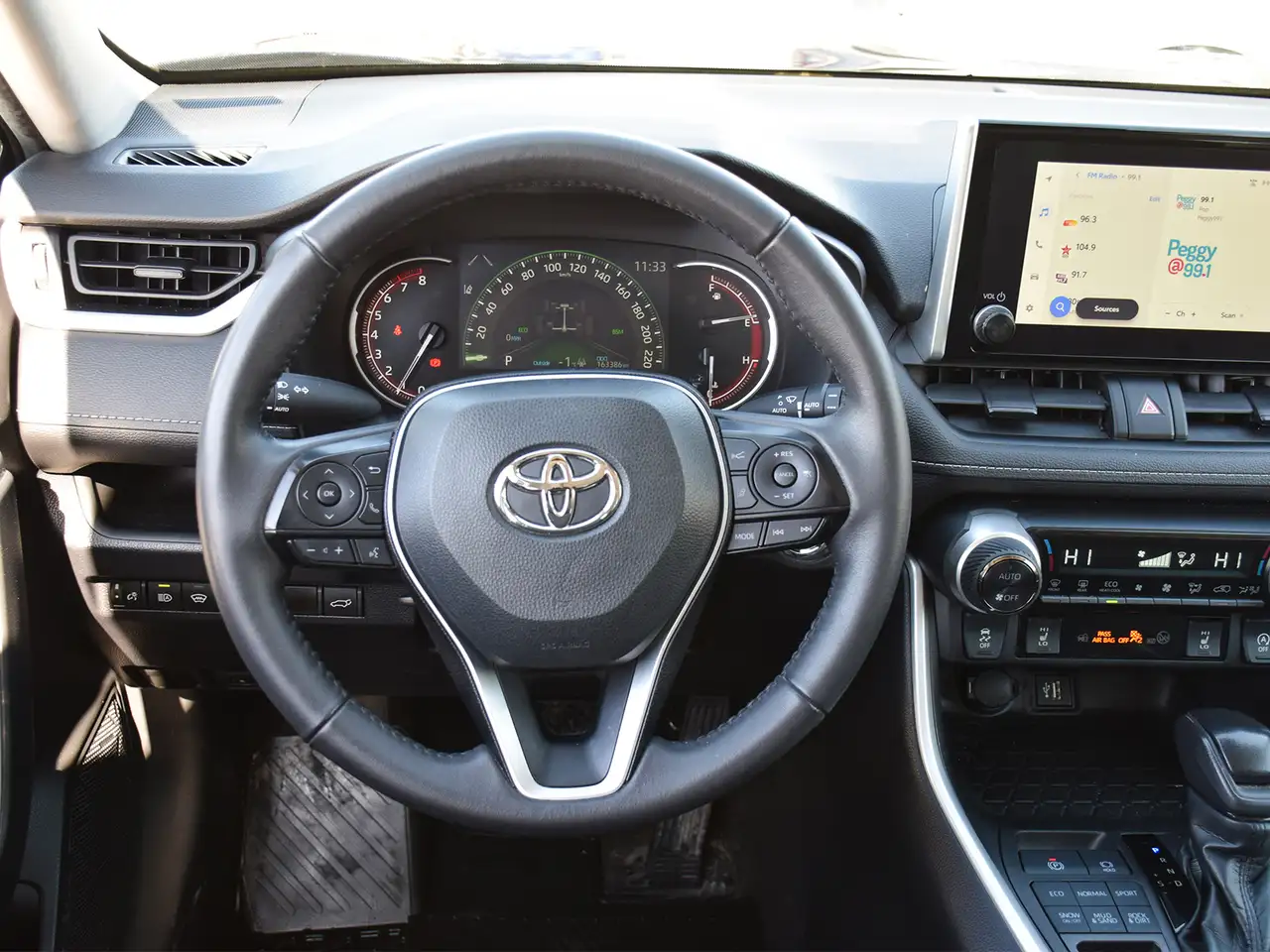Toyota RAV 4 снимка Toyota RAV 4
