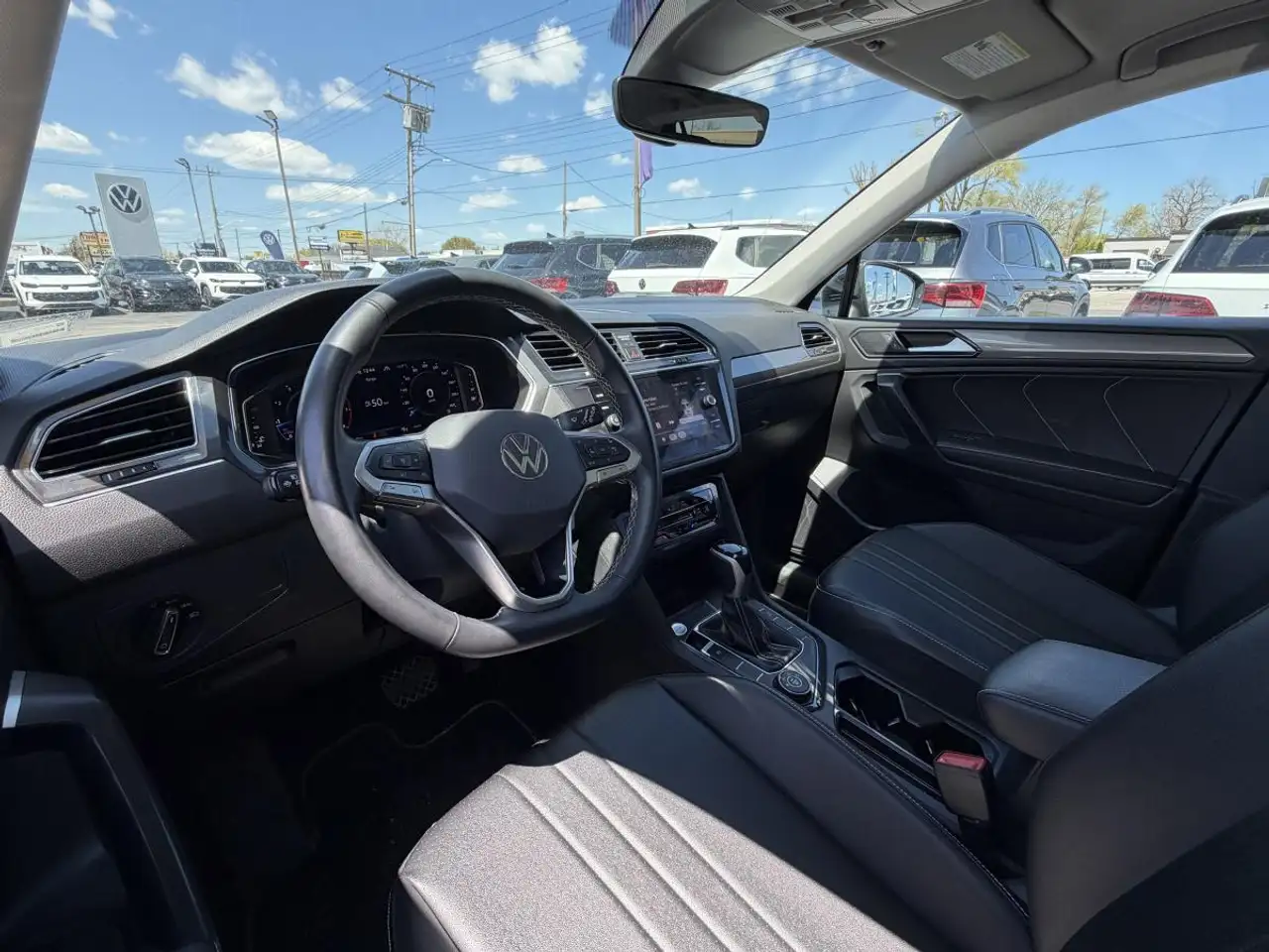 Volkswagen Tiguan снимка Volkswagen Tiguan