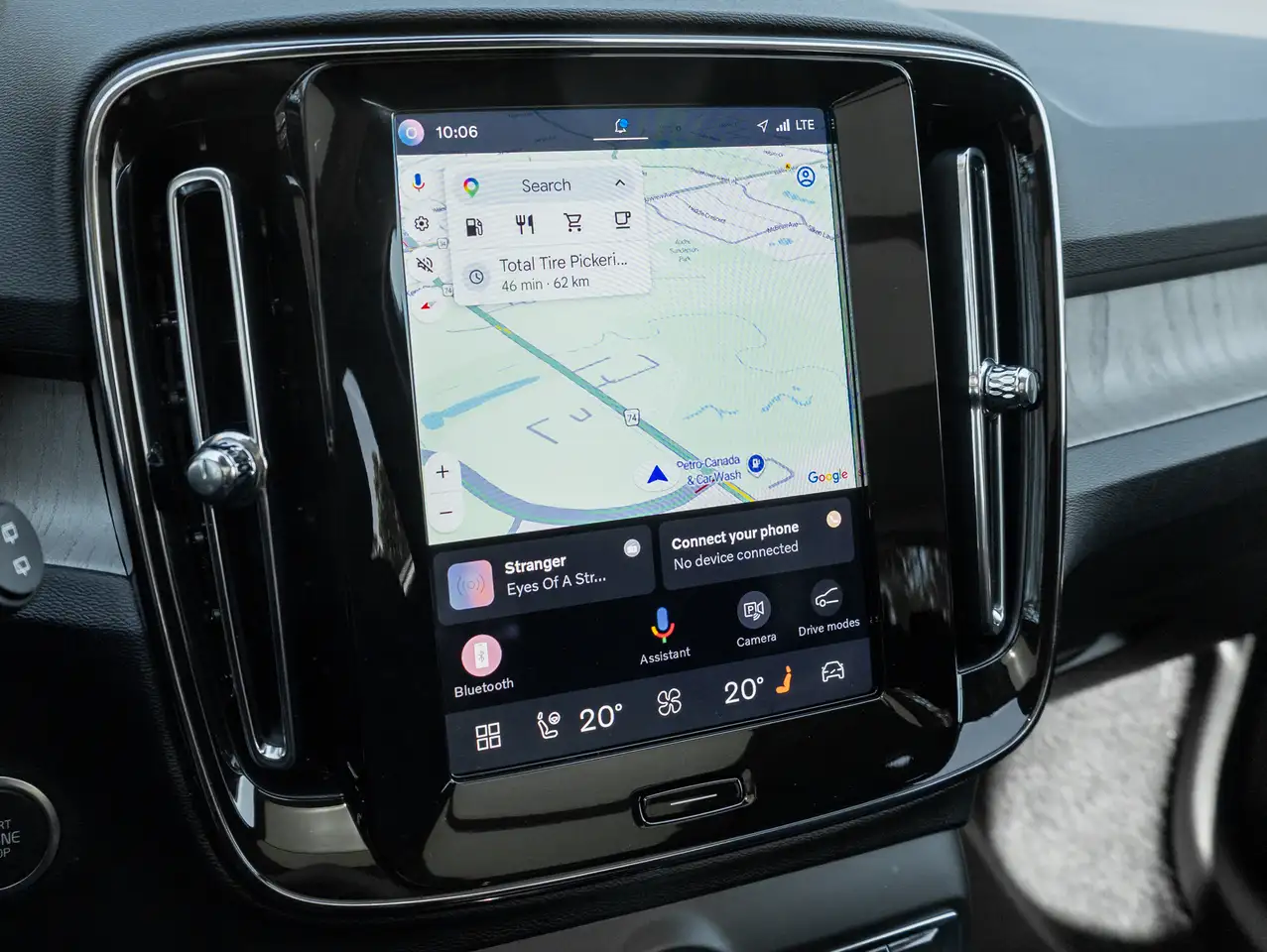Volvo XC40 photo Volvo XC40