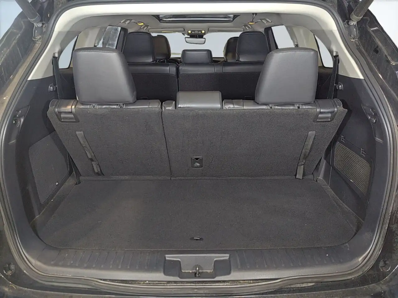 Toyota Highlander снимка Toyota Highlander