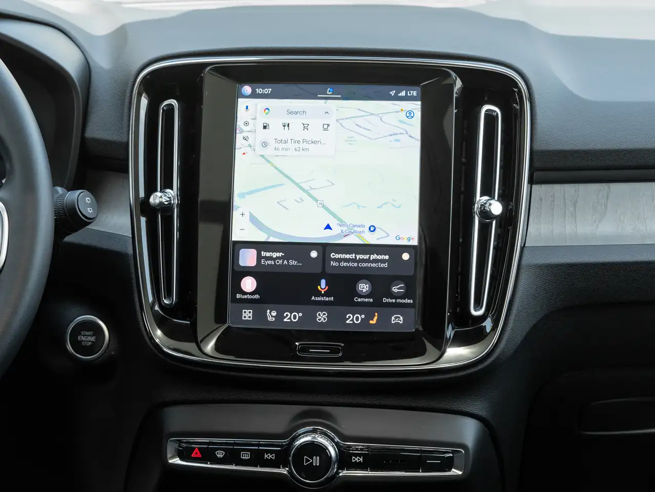 Volvo XC40 photo Volvo XC40