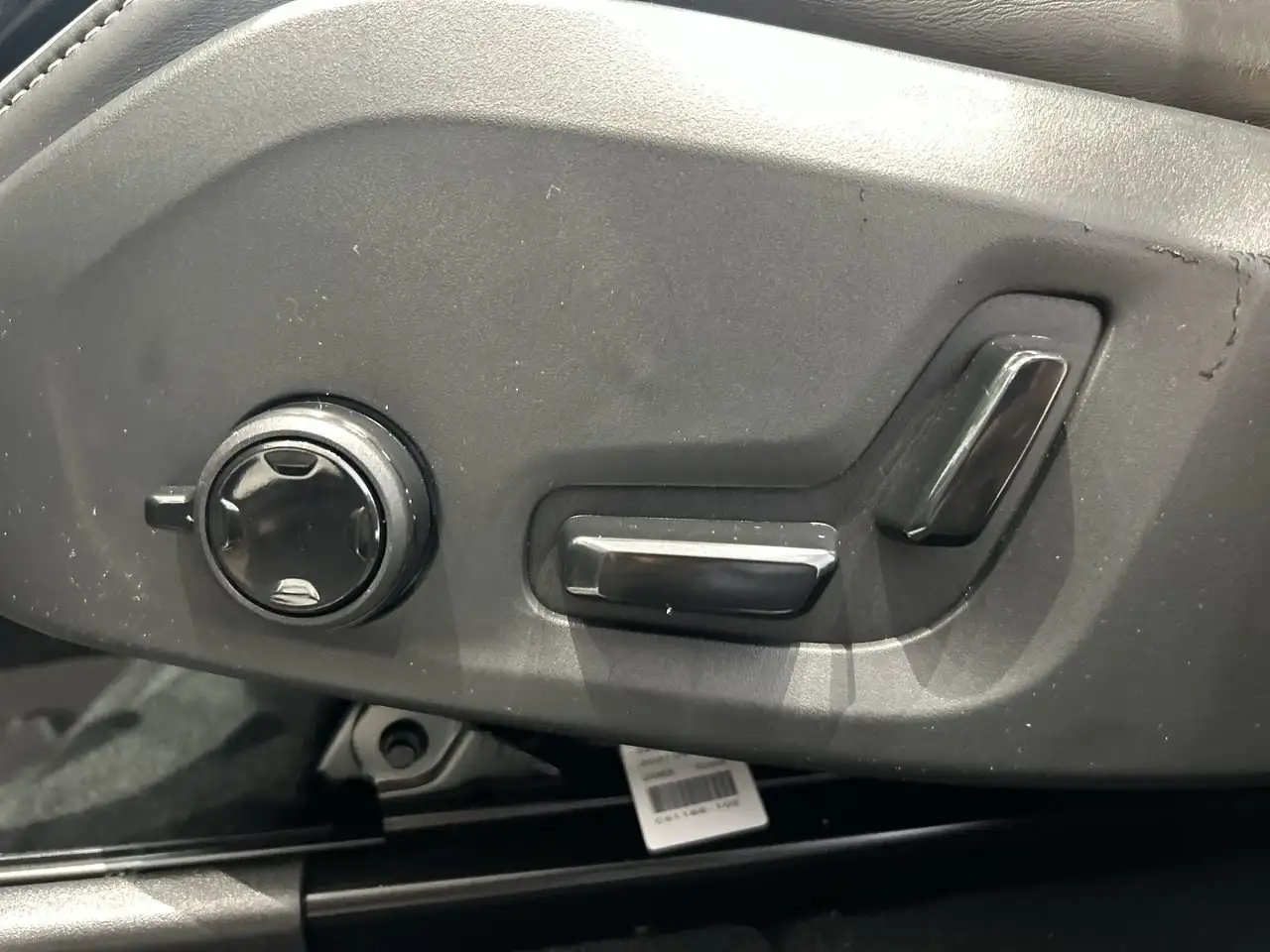 Volvo XC60 снимка Volvo XC60