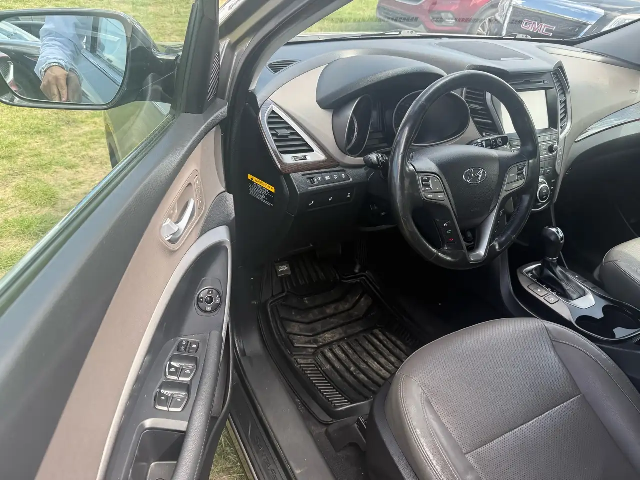 Hyundai SANTA FE снимка Hyundai SANTA FE