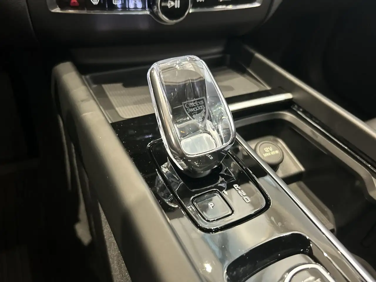 Volvo XC60 снимка Volvo XC60