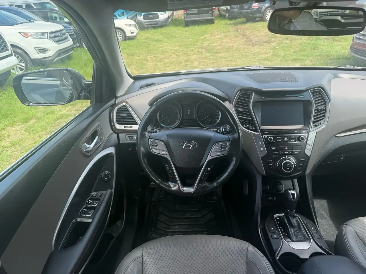 Hyundai SANTA FE снимка Hyundai SANTA FE
