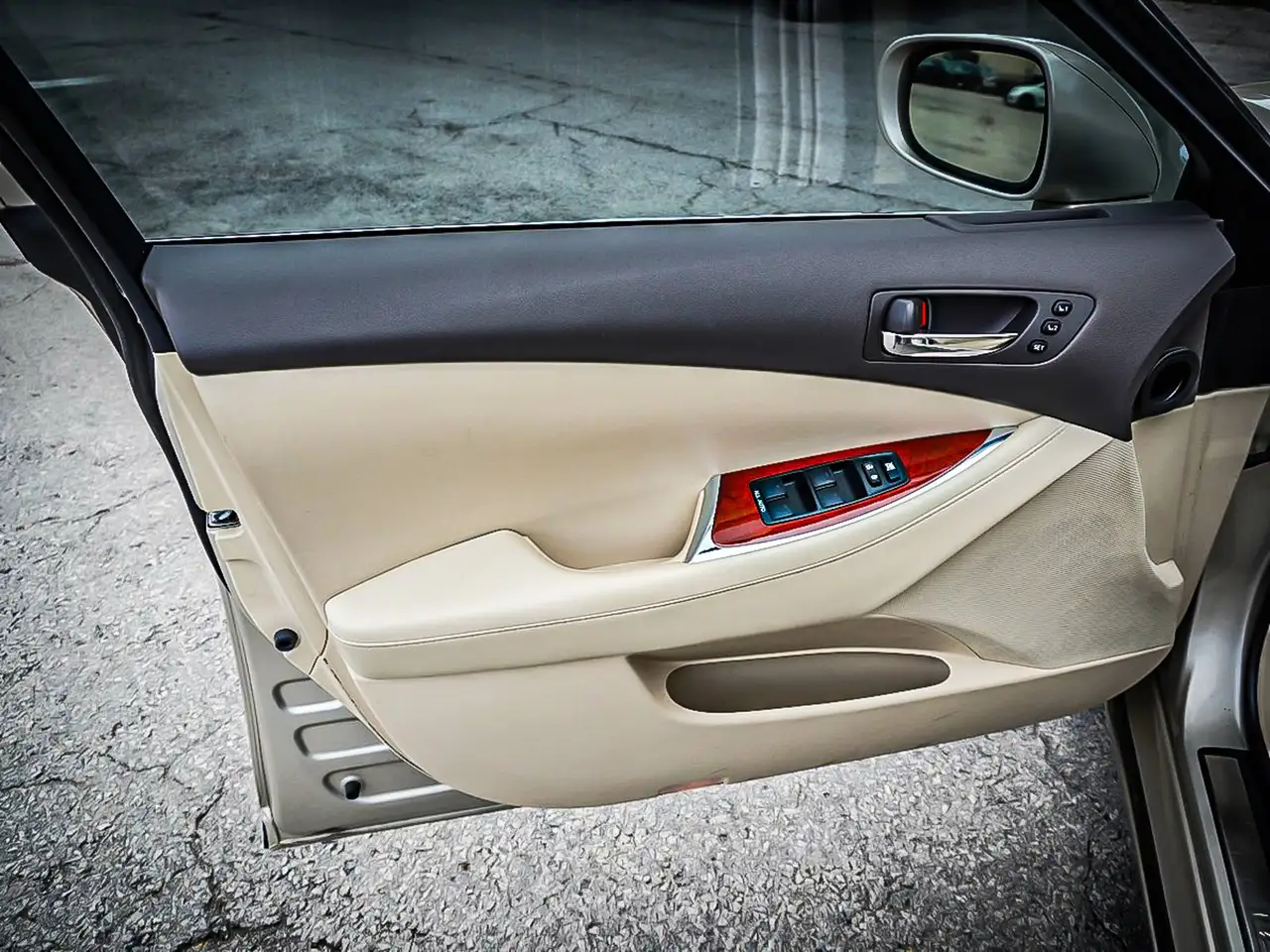 Lexus ES photo Lexus ES