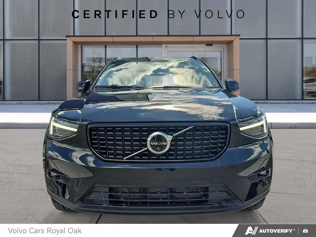 Volvo XC40 photo Volvo XC40