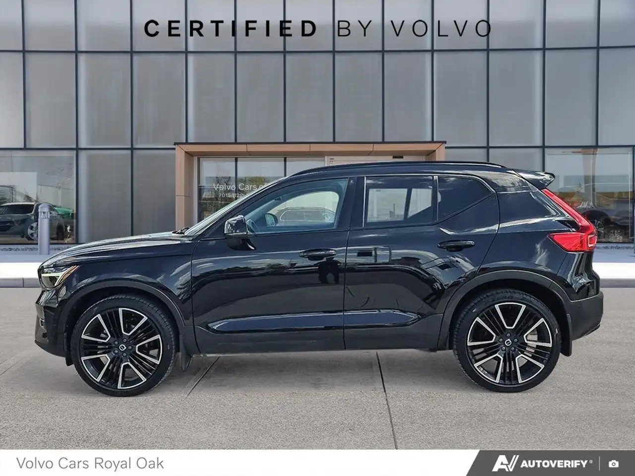 Volvo XC40 photo Volvo XC40