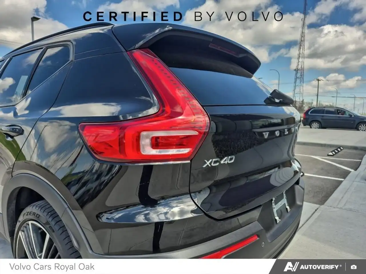 Volvo XC40 photo Volvo XC40