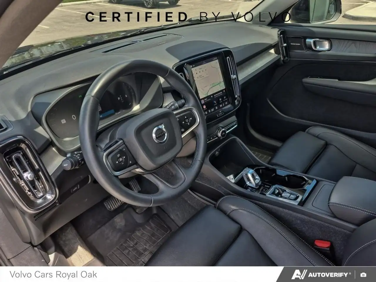 Volvo XC40 photo Volvo XC40
