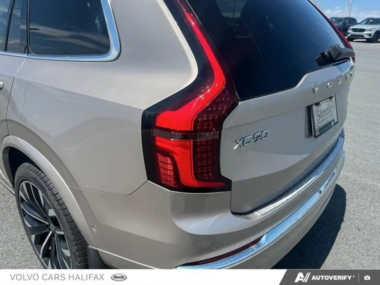 Volvo XC90 photo Volvo XC90