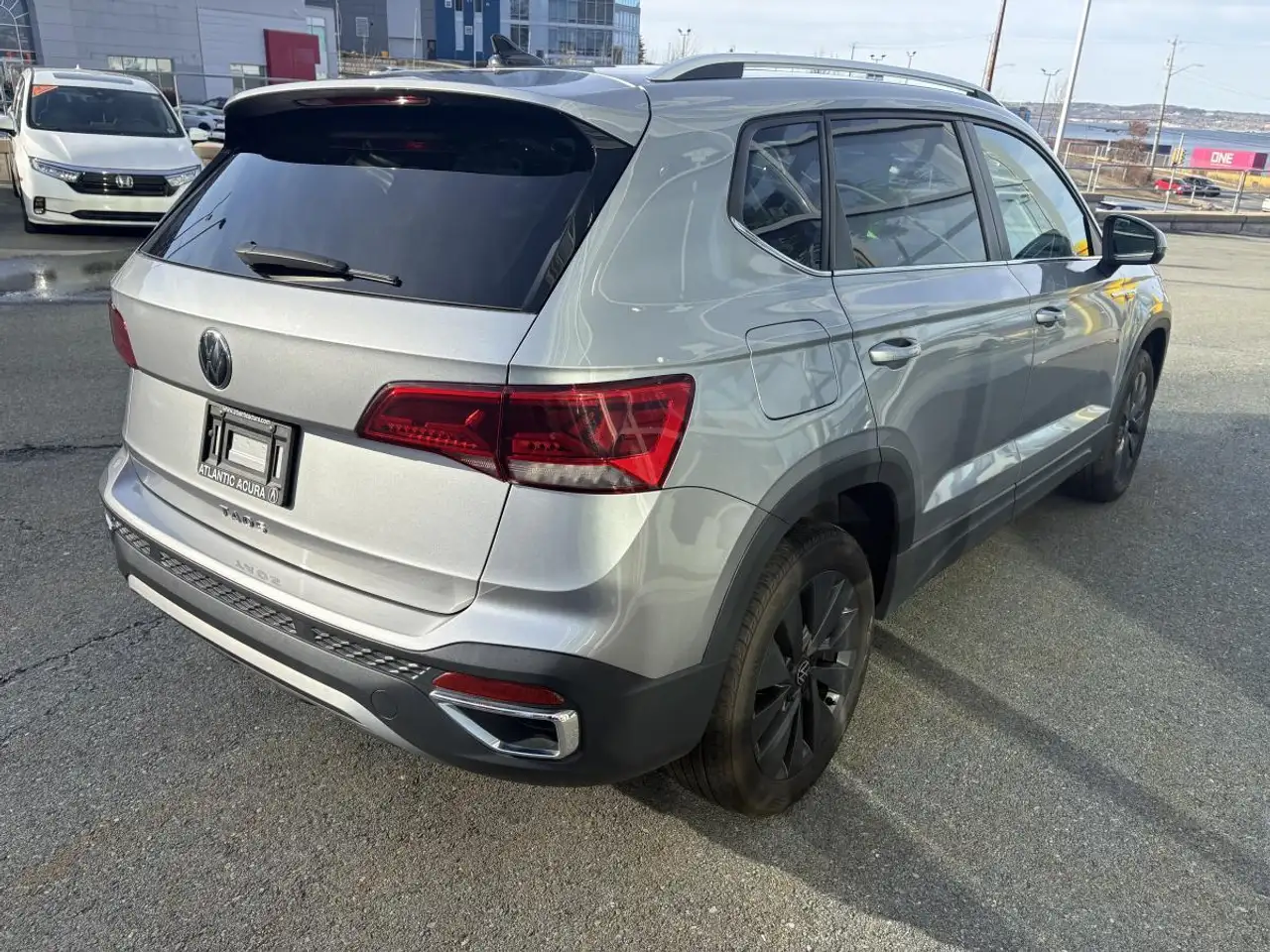 Volkswagen Taos снимка Volkswagen Taos