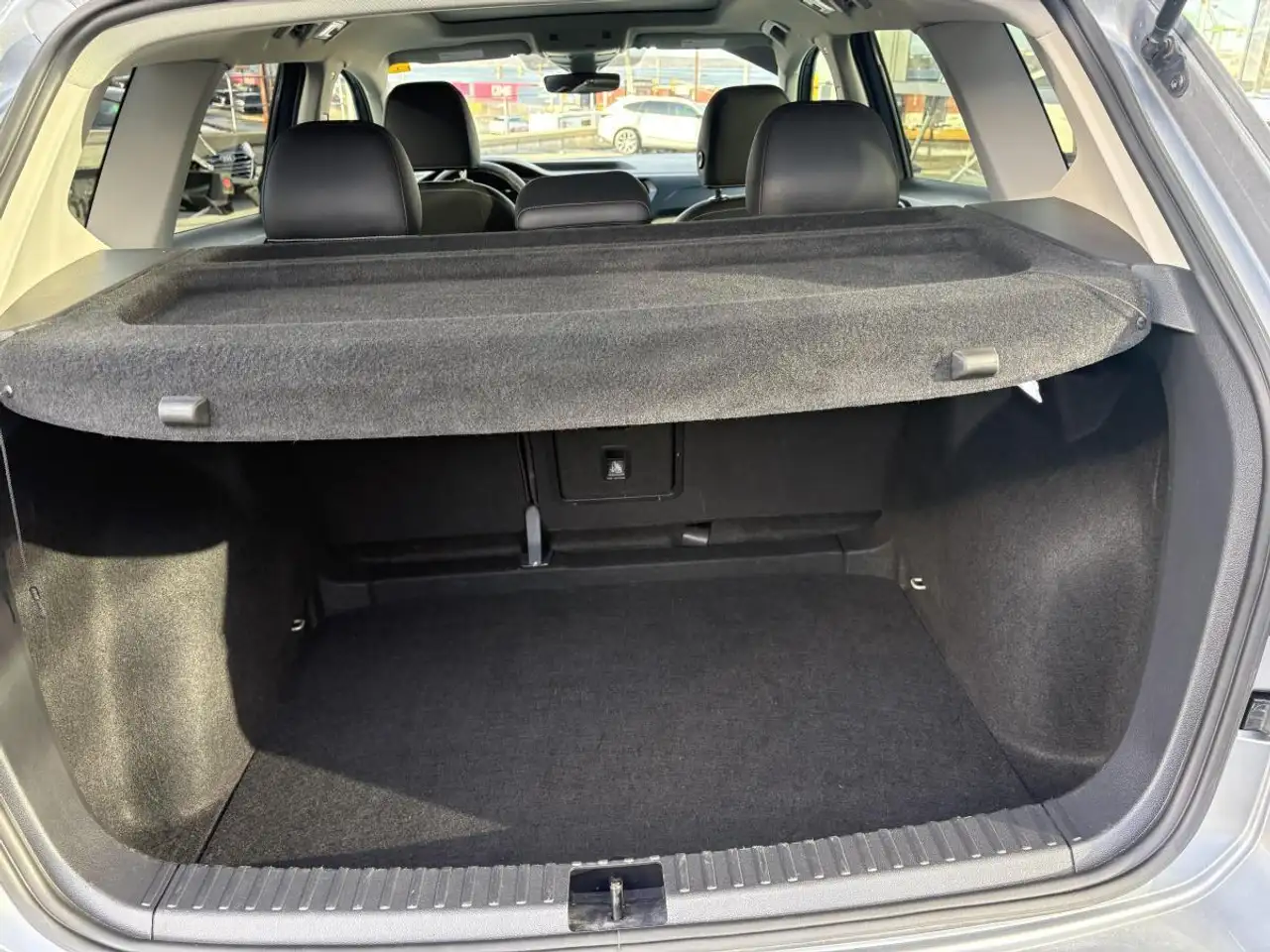 Volkswagen Taos снимка Volkswagen Taos