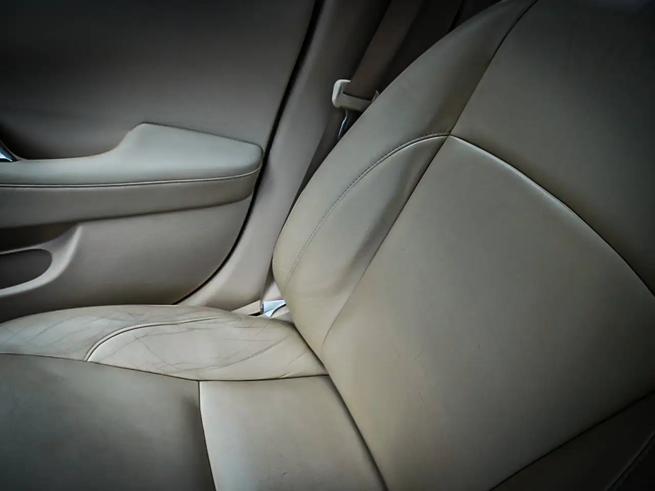 Lexus ES photo Lexus ES