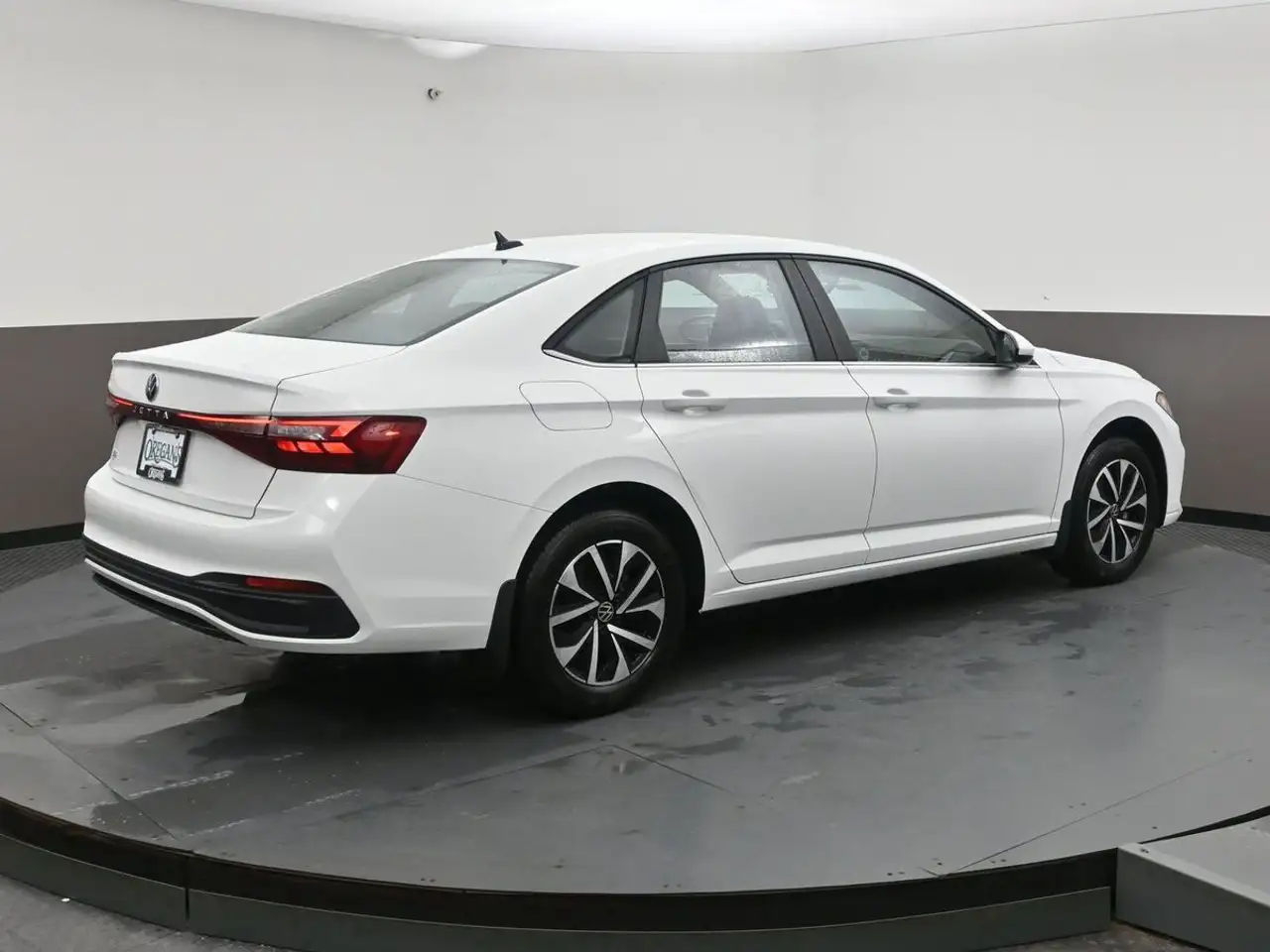 Volkswagen Jetta снимка Volkswagen Jetta