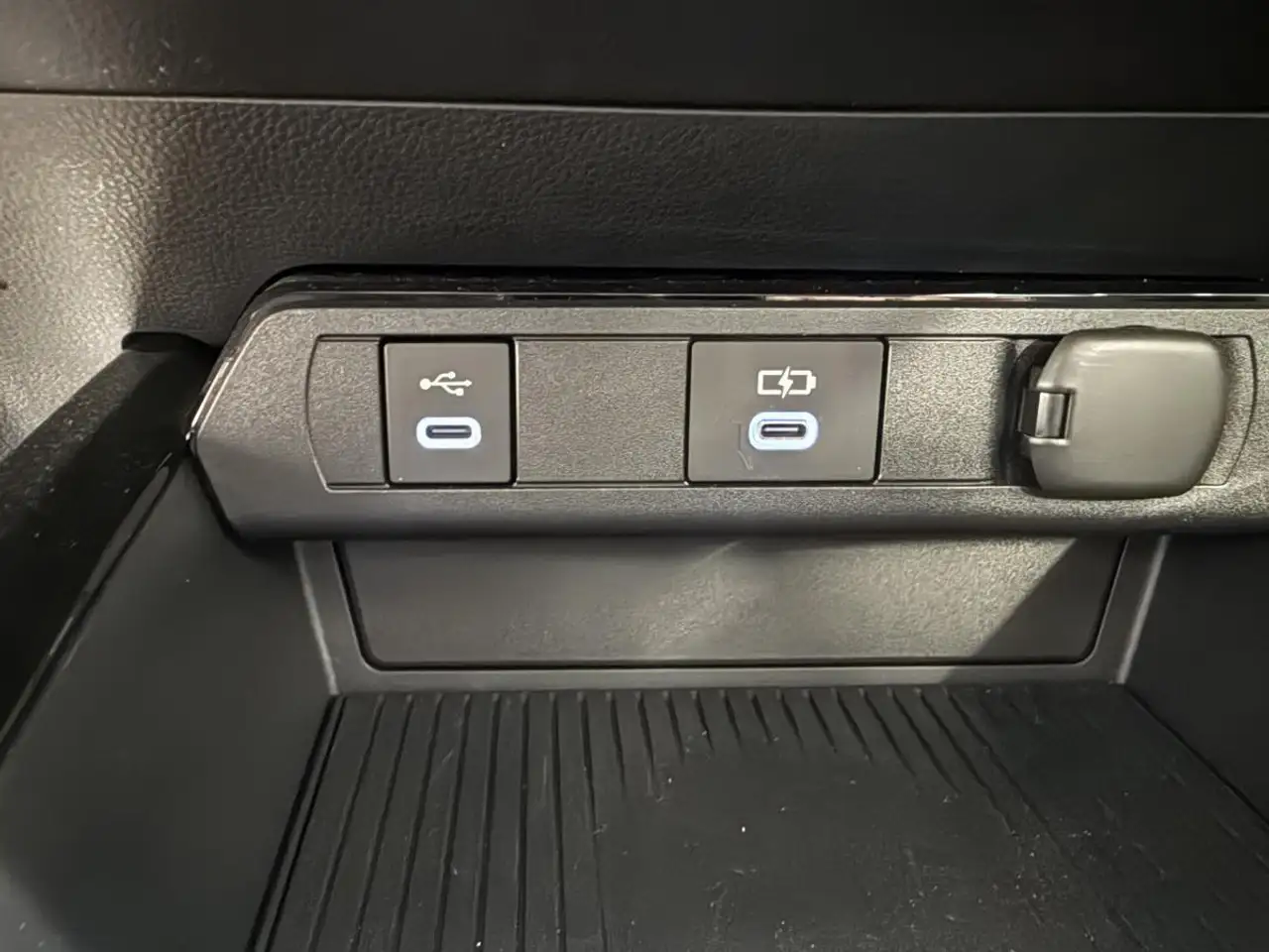 Toyota Prius Prime fotografie Toyota Prius Prime