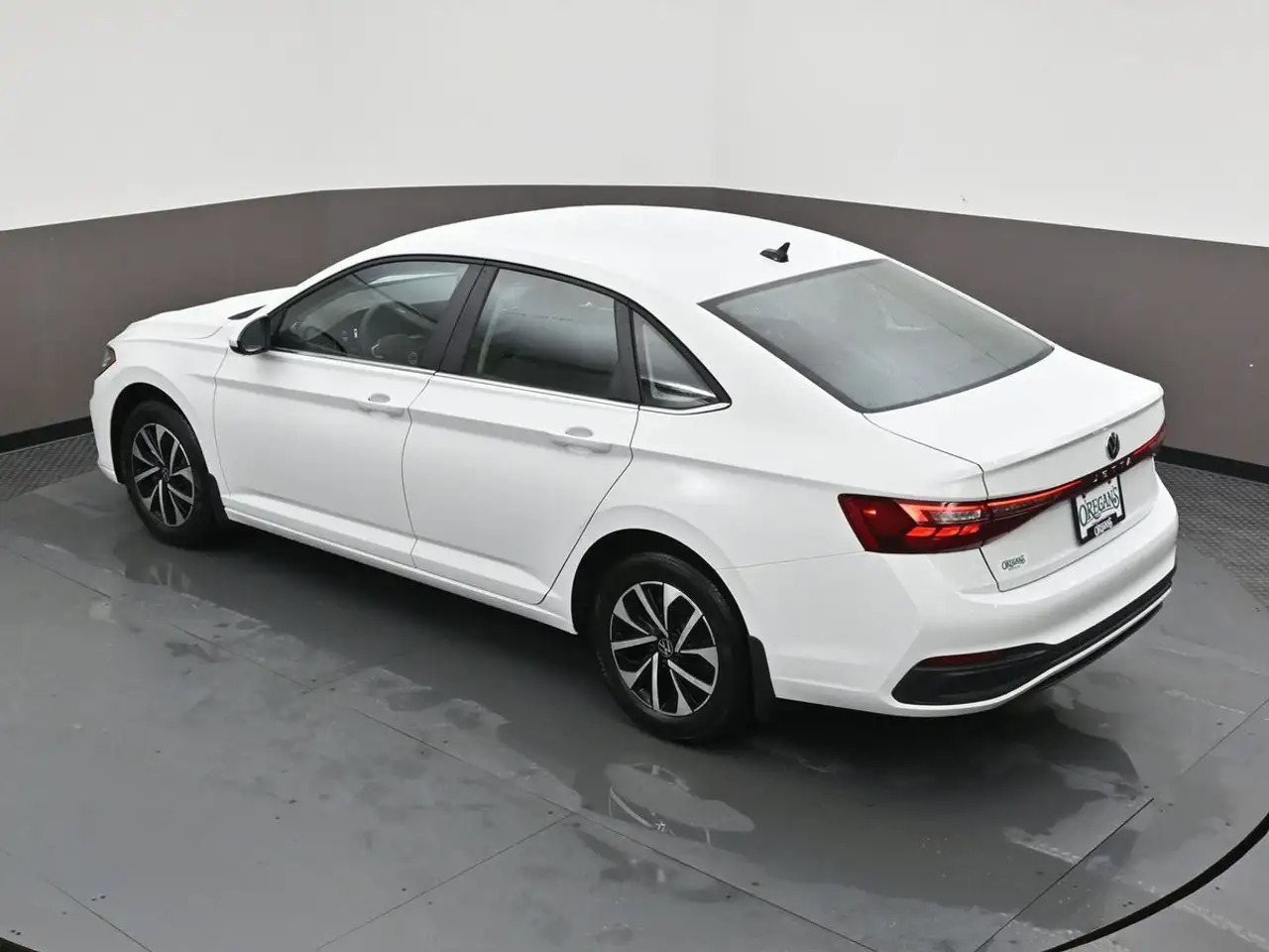 Volkswagen Jetta снимка Volkswagen Jetta