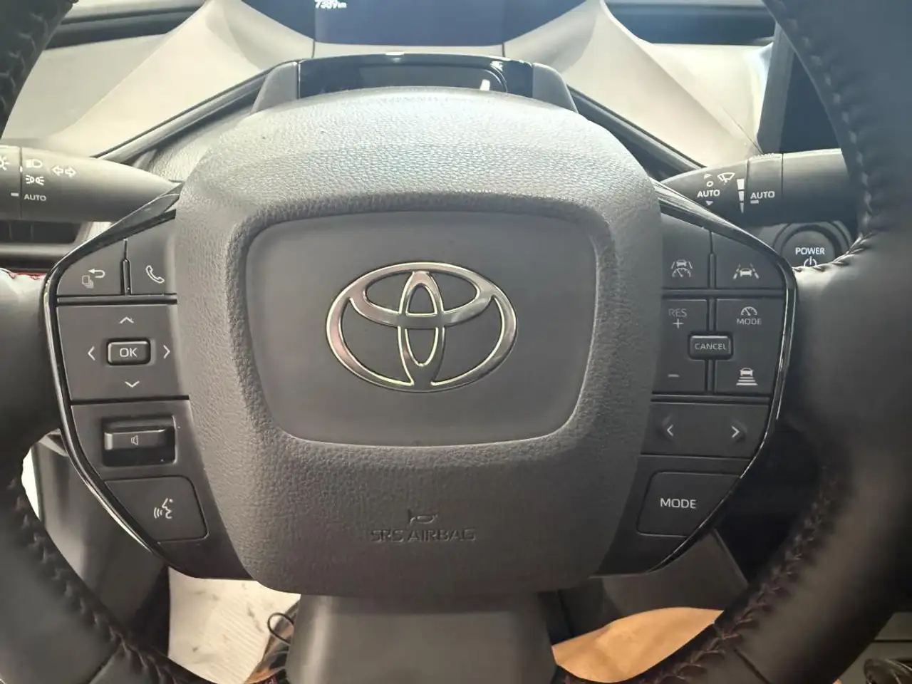 Toyota Prius Prime fotografie Toyota Prius Prime
