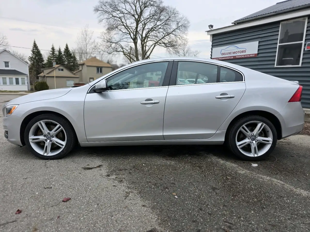 Volvo S60 снимка Volvo S60