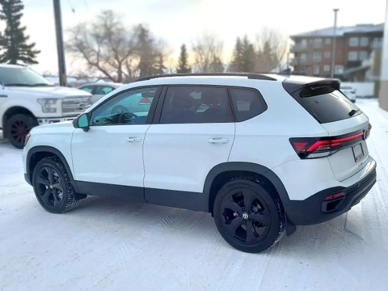 Volkswagen Taos снимка Volkswagen Taos