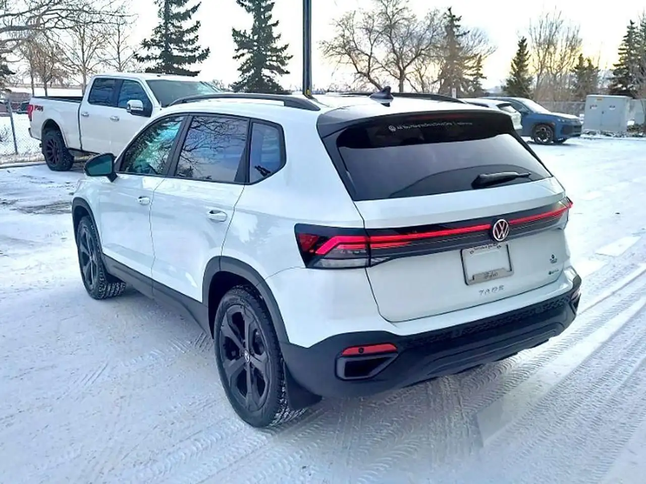 Volkswagen Taos снимка Volkswagen Taos
