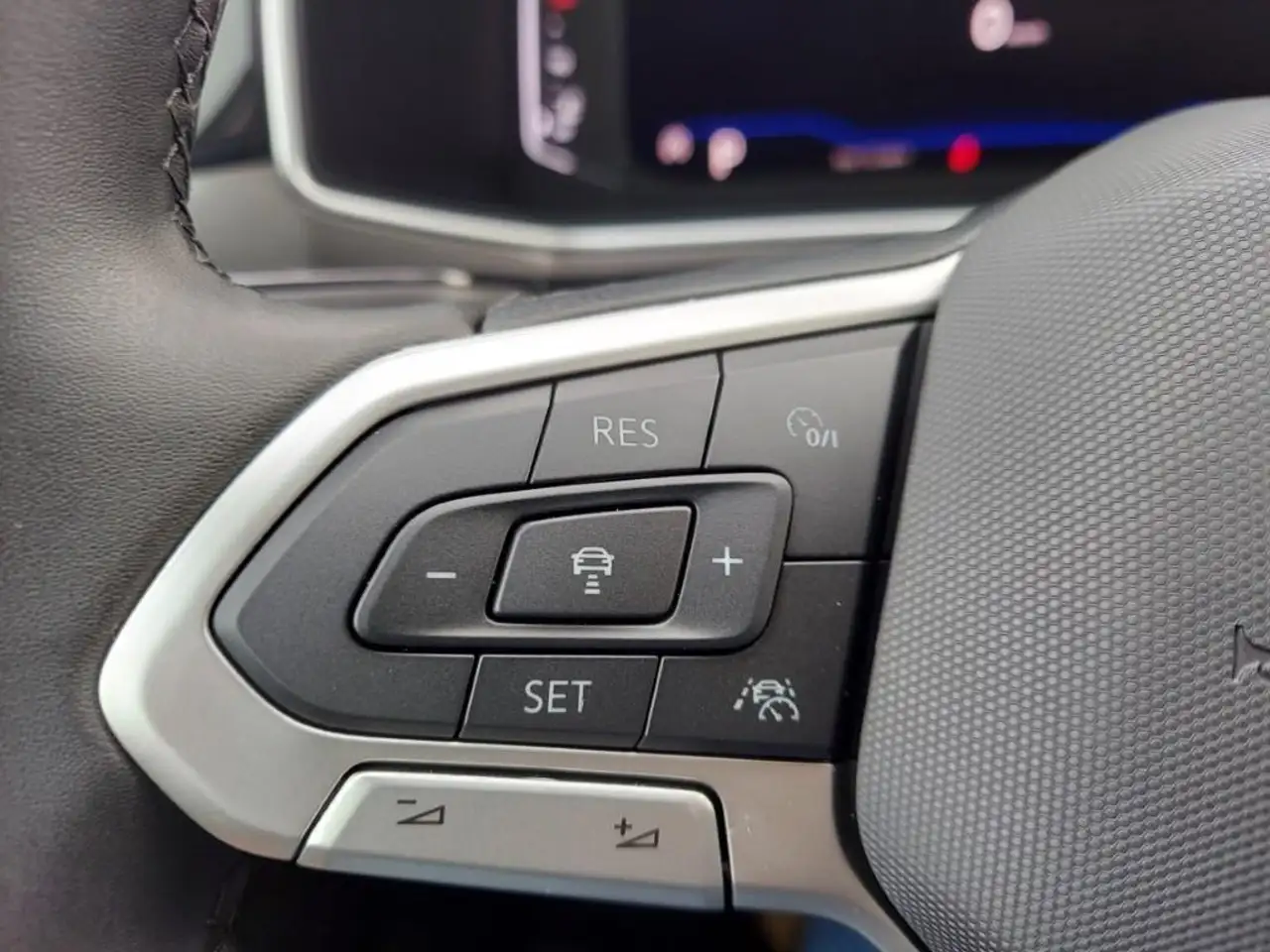 Volkswagen Taos снимка Volkswagen Taos