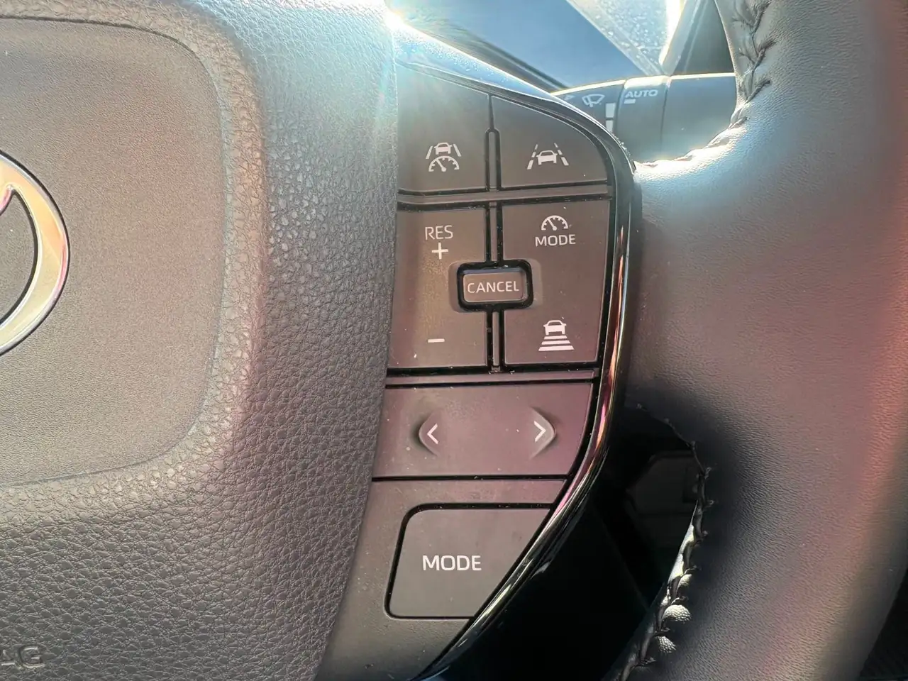 Toyota Prius снимка Toyota Prius