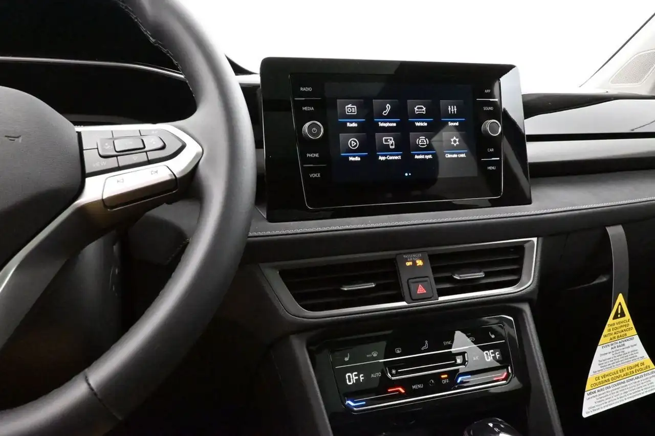 Volkswagen Taos снимка Volkswagen Taos