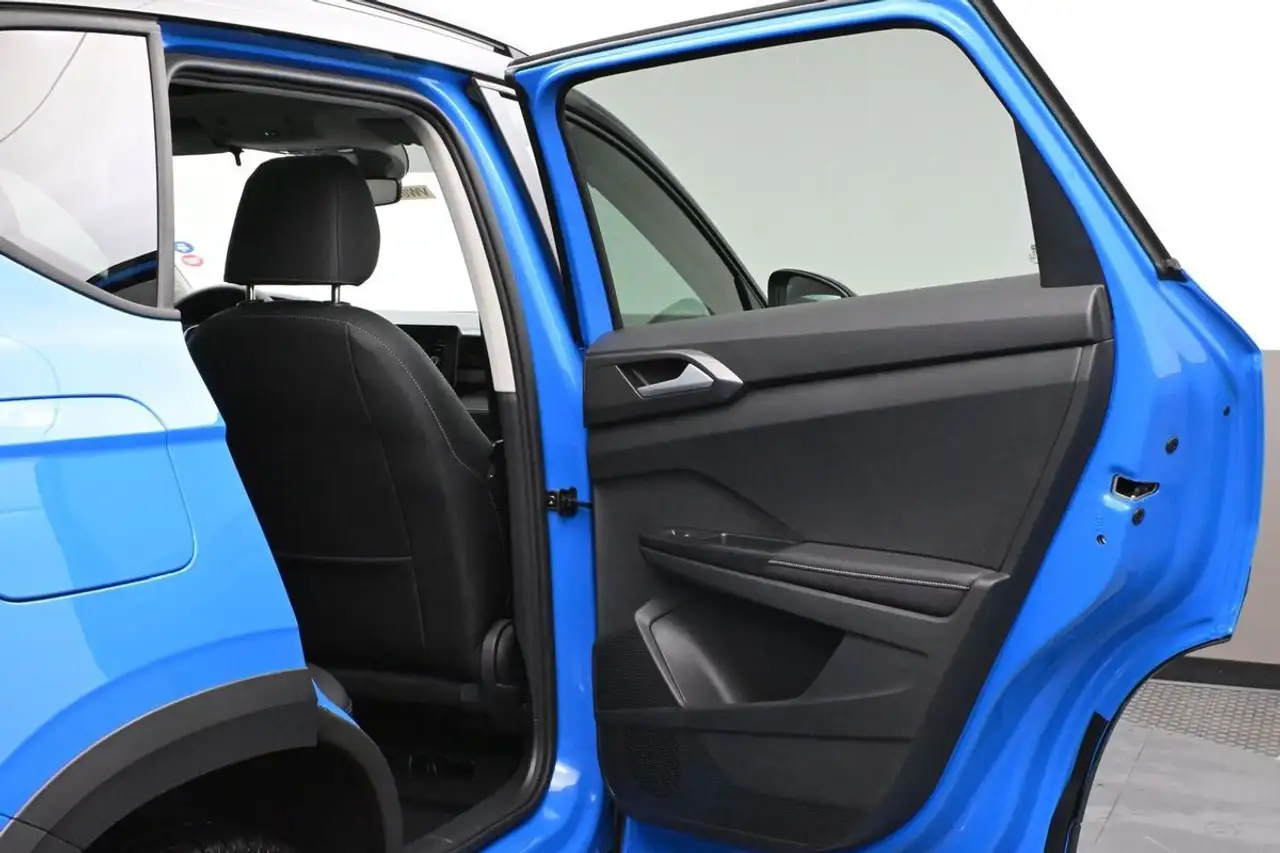 Volkswagen Taos снимка Volkswagen Taos