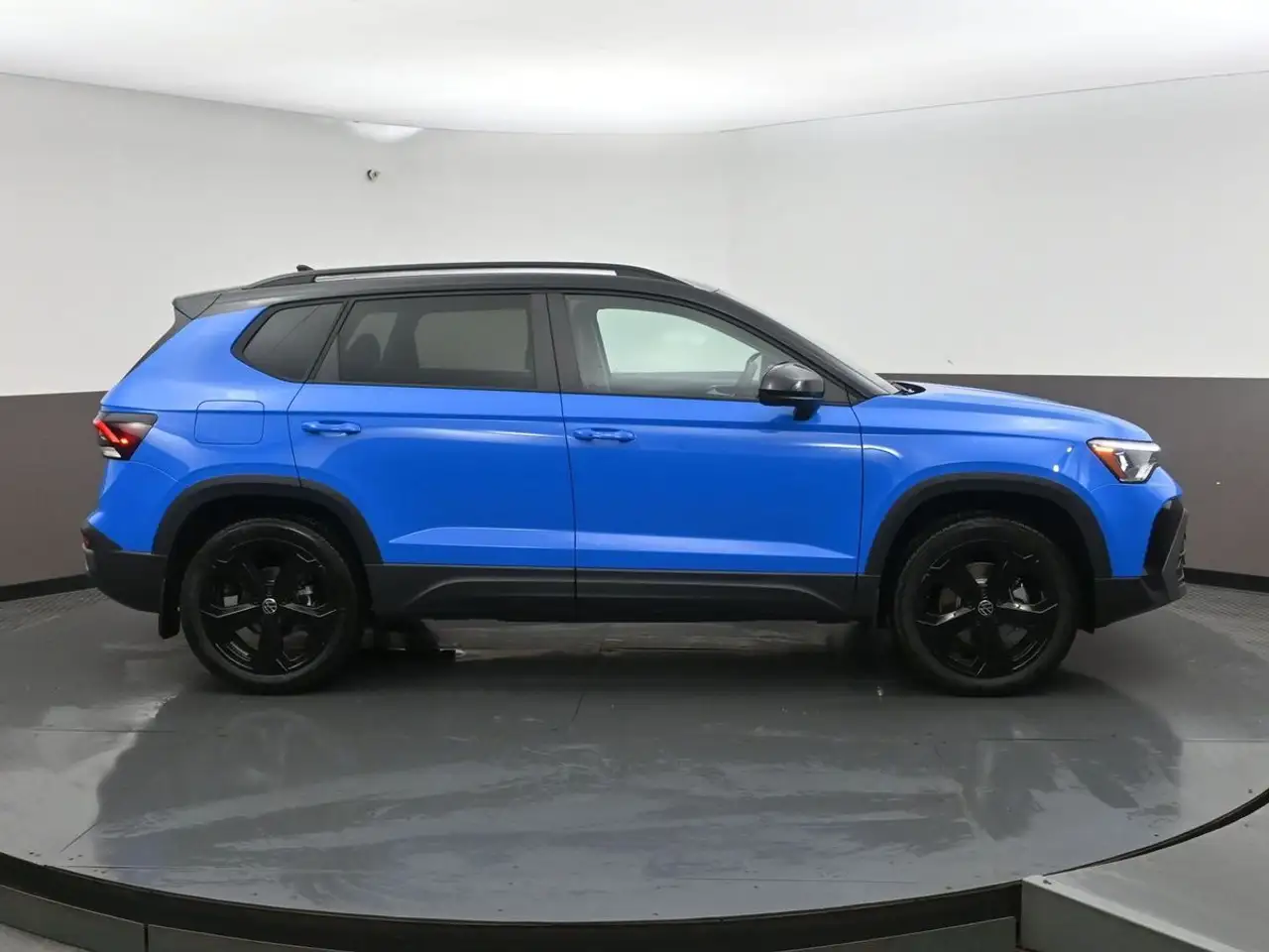 Volkswagen Taos снимка Volkswagen Taos