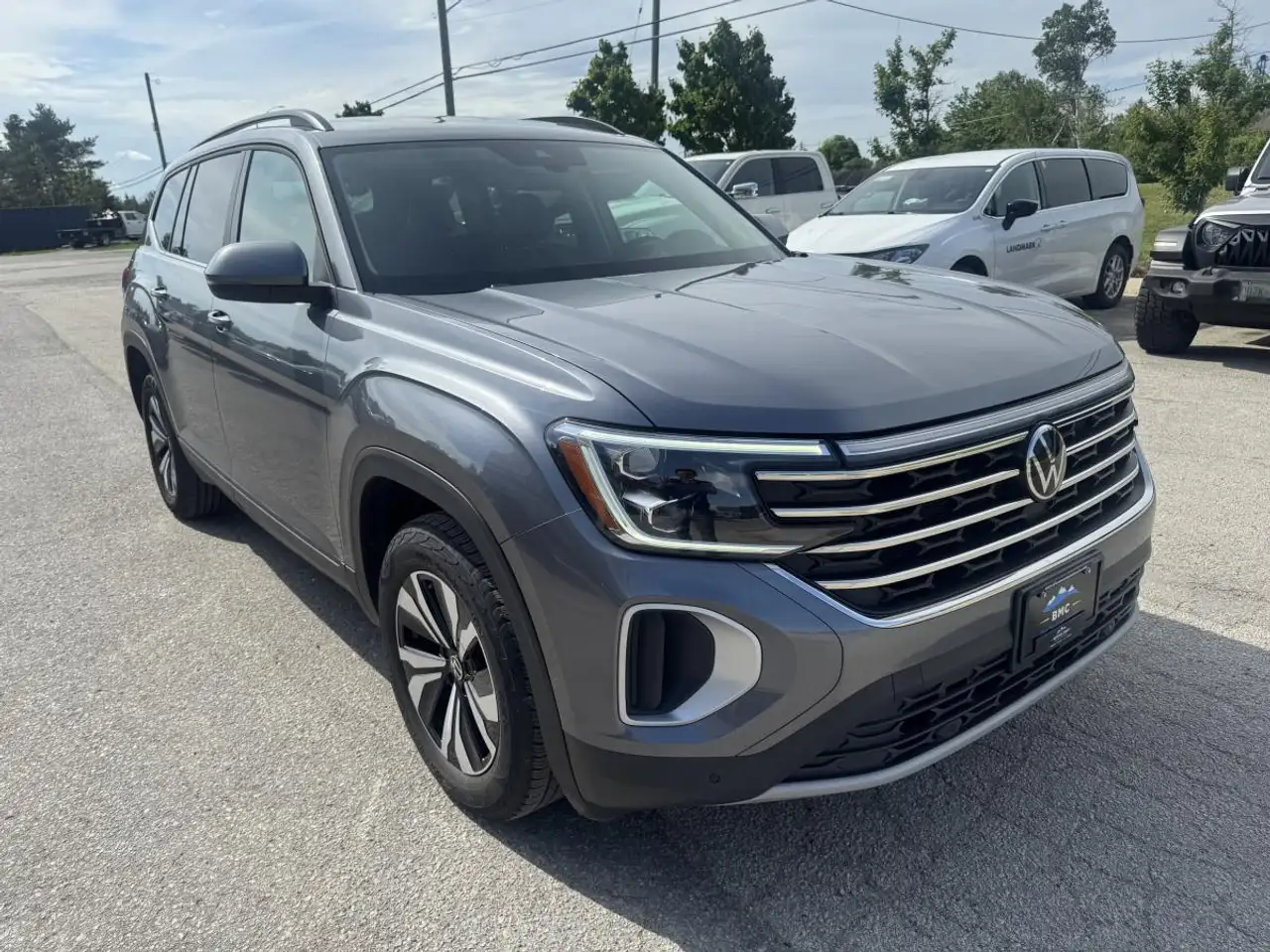 Volkswagen Atlas photo Volkswagen Atlas