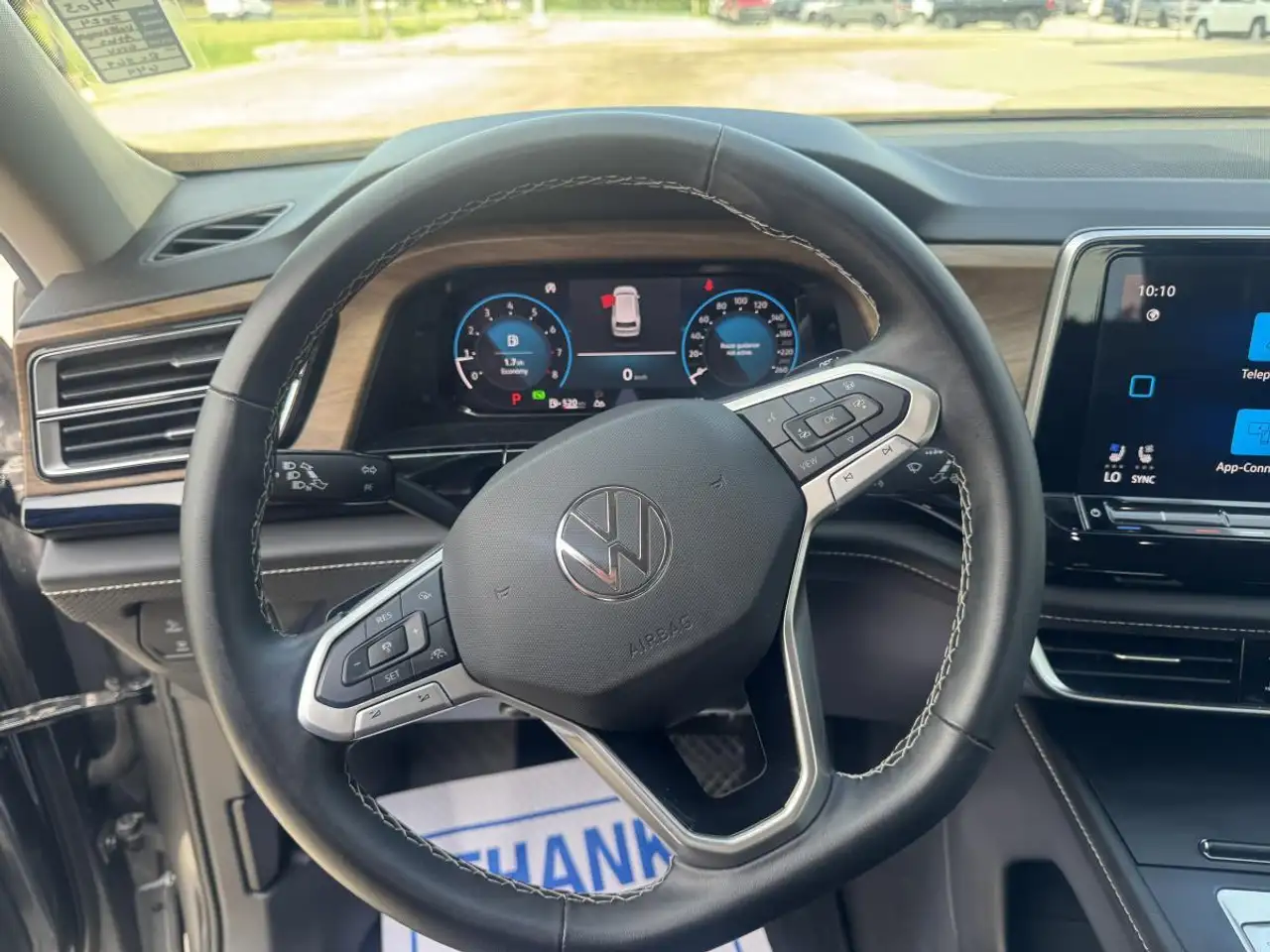 Volkswagen Atlas photo Volkswagen Atlas