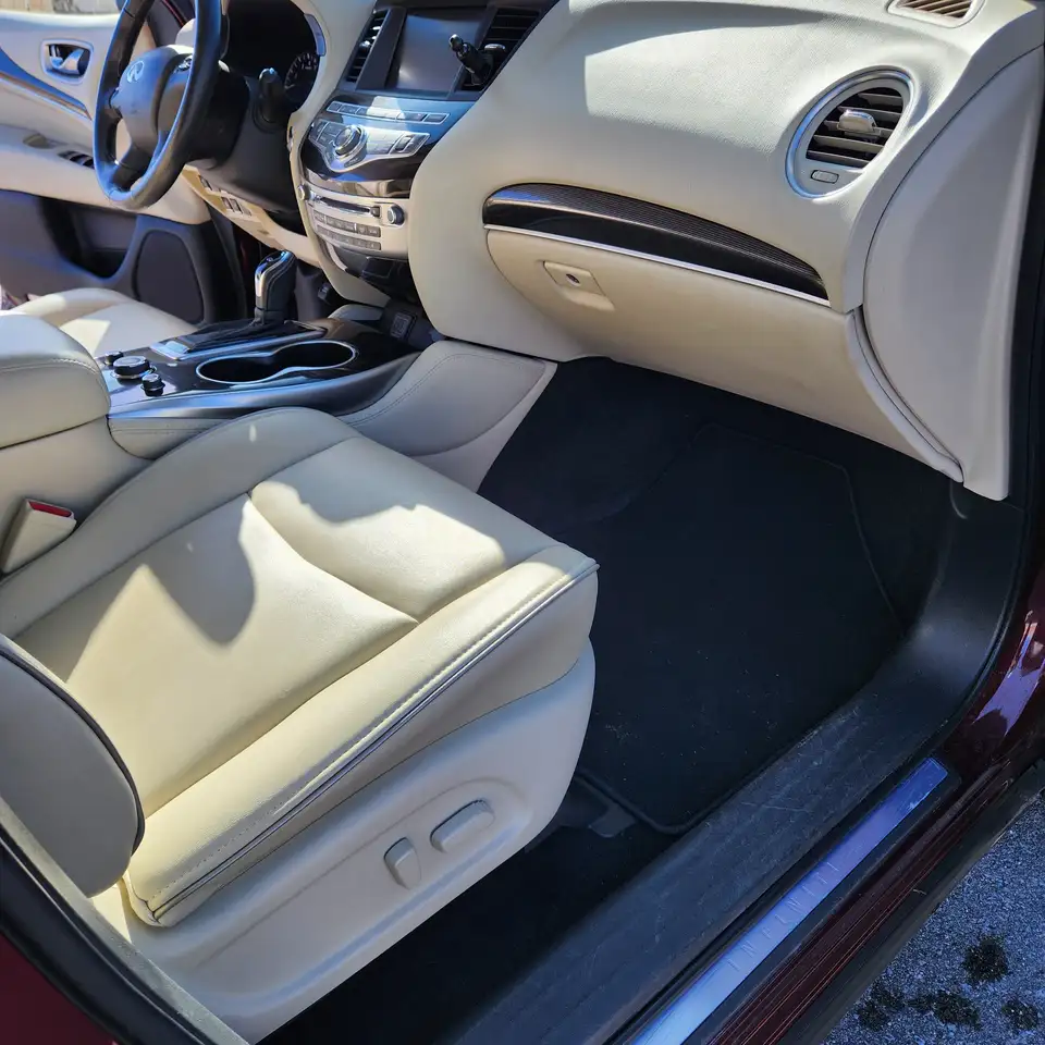 Infiniti QX60 fotografie Infiniti QX60