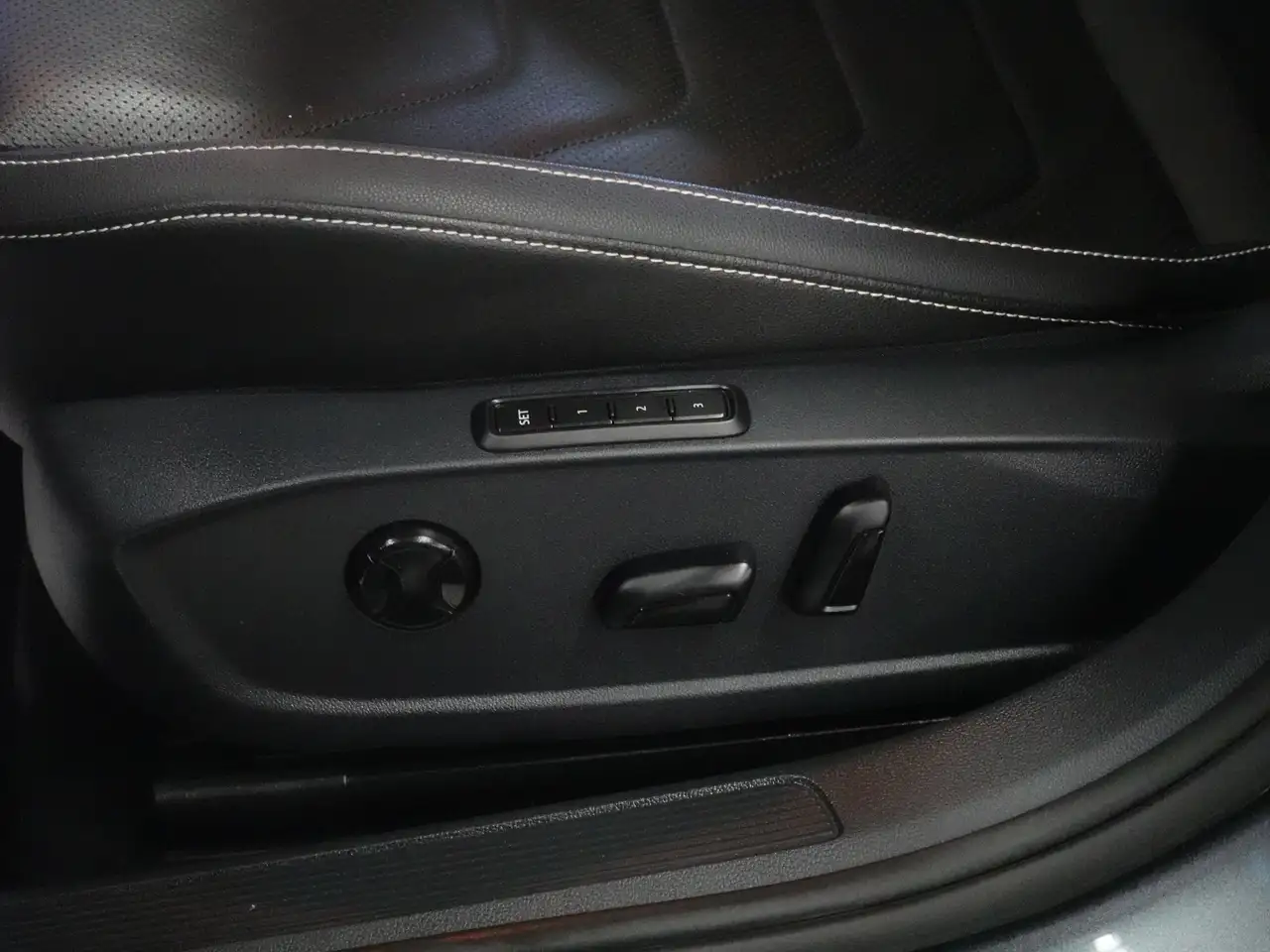 Volkswagen Jetta снимка Volkswagen Jetta