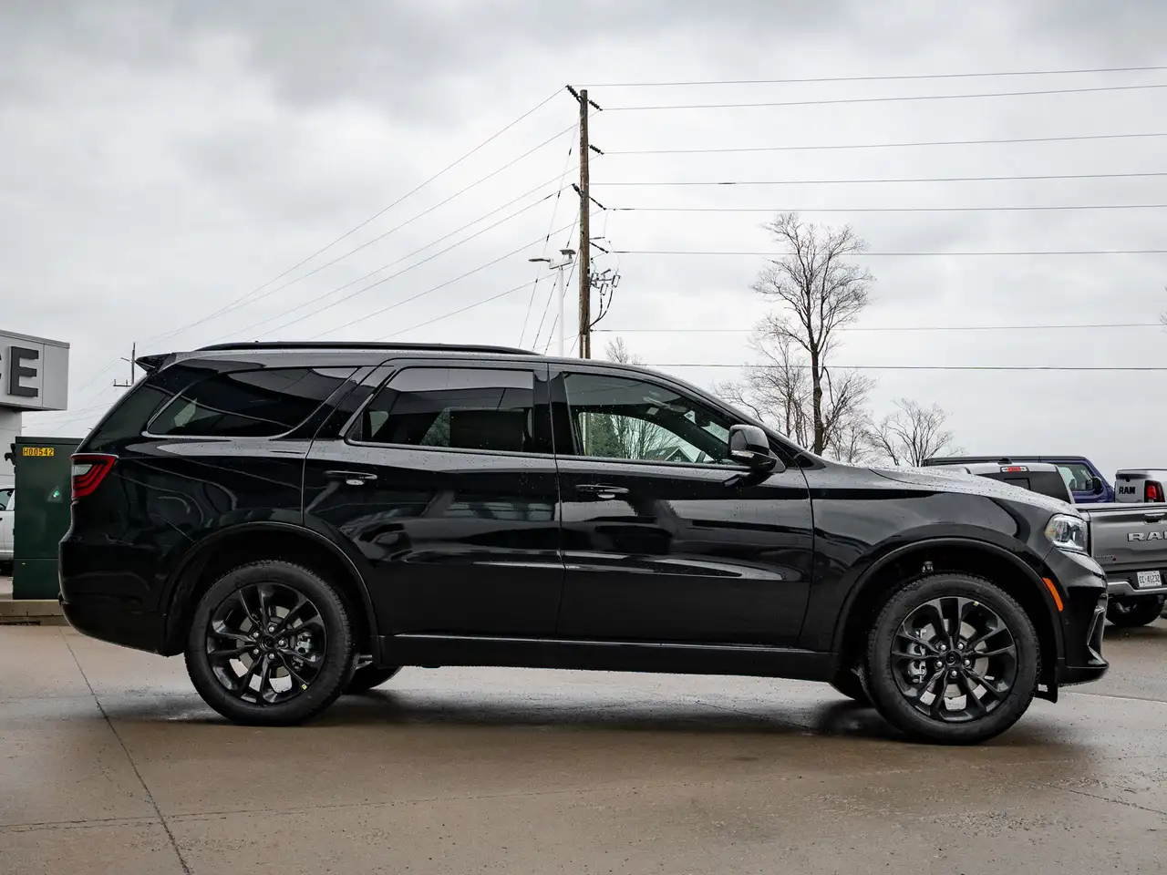 Dodge Durango снимка Dodge Durango