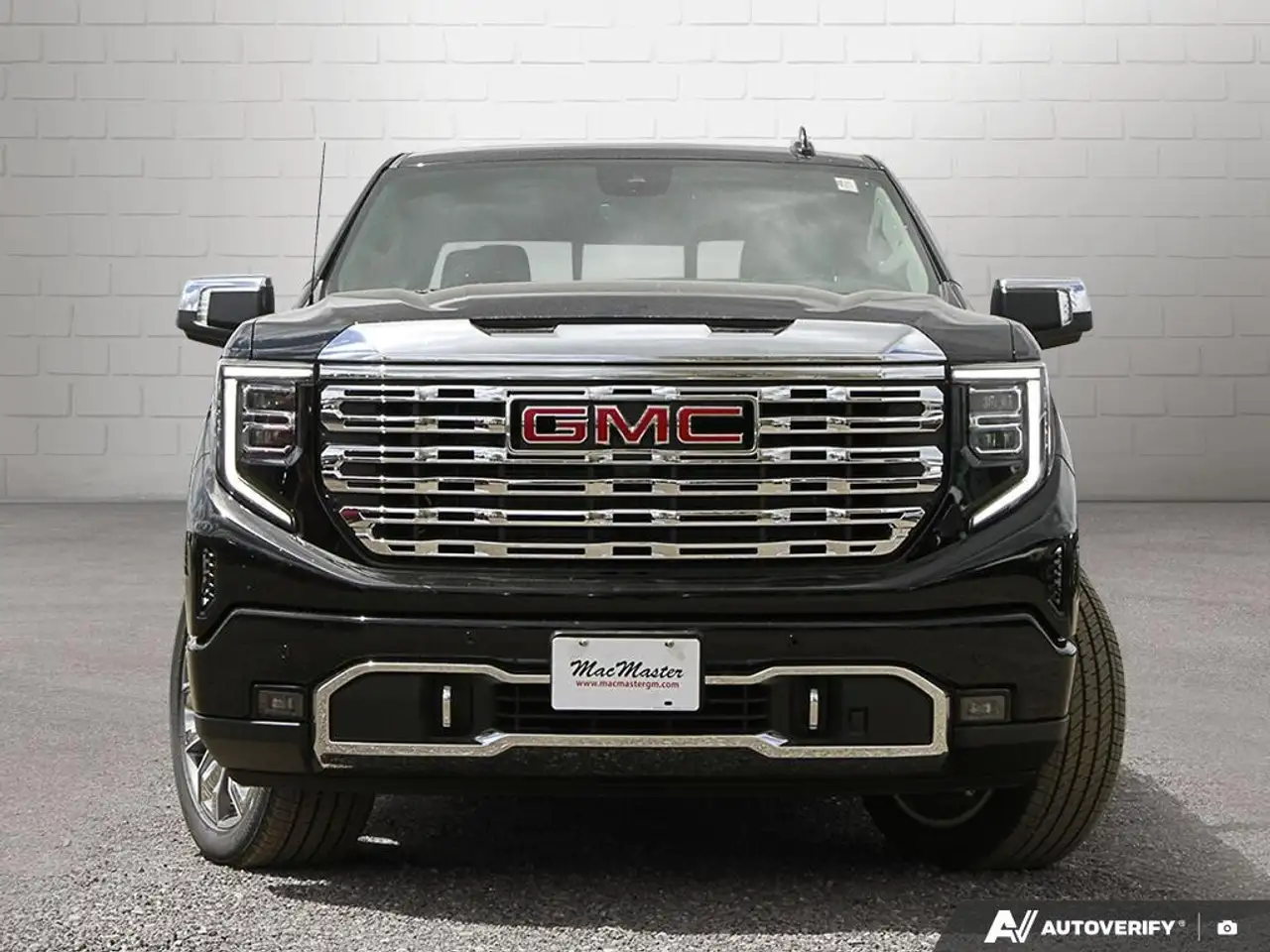 GMC Sierra 1500 photo GMC Sierra 1500