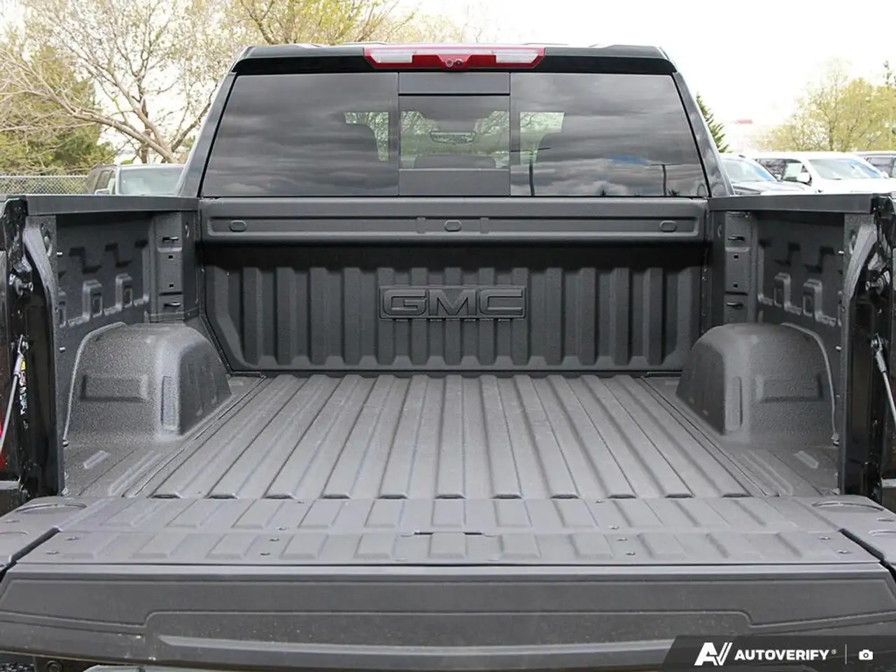 GMC Sierra 1500 photo GMC Sierra 1500