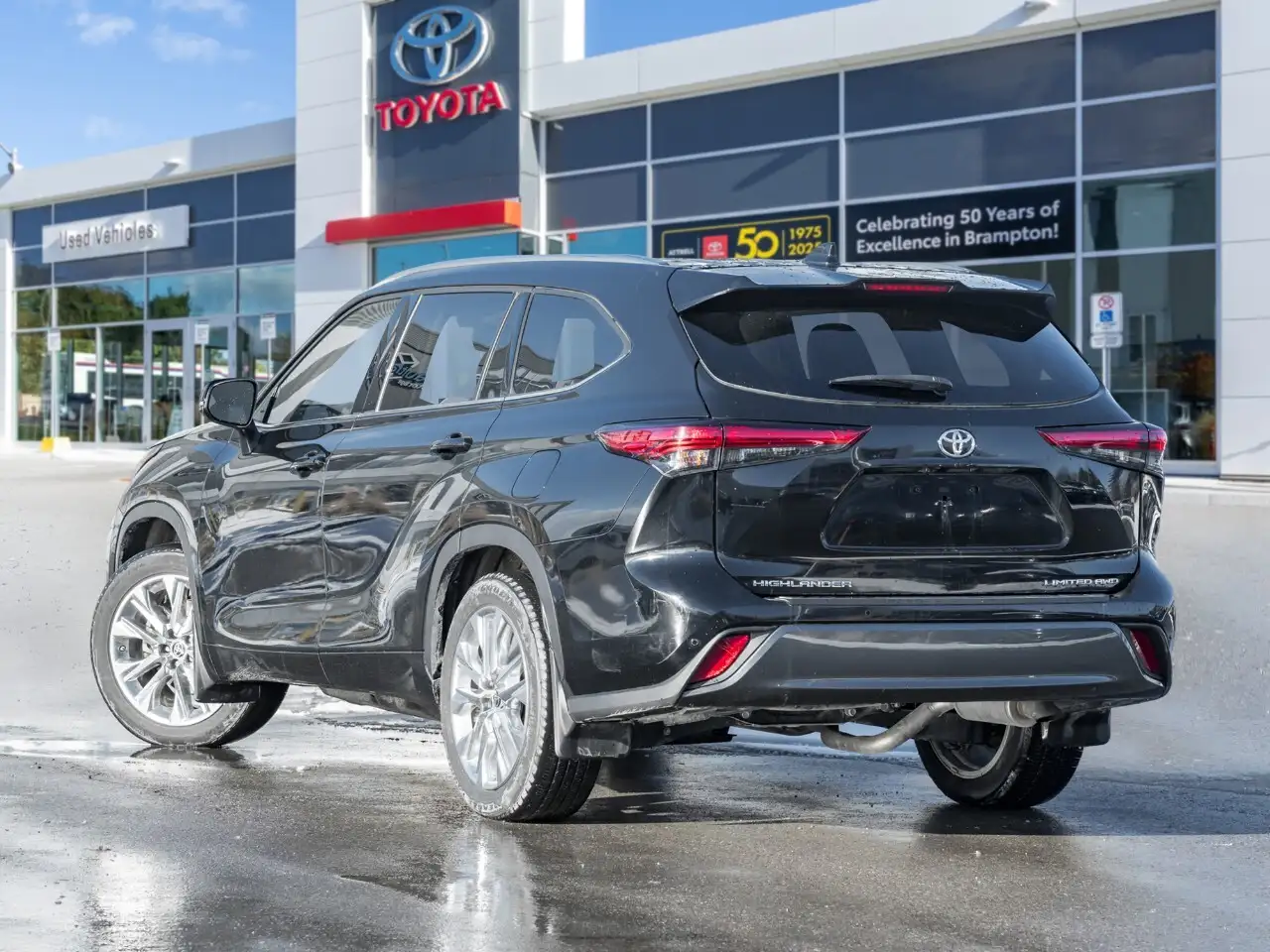 Toyota Highlander снимка Toyota Highlander