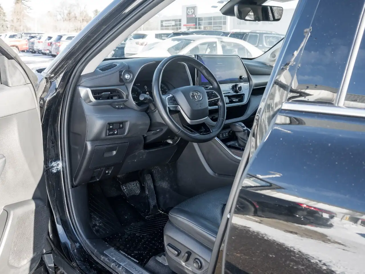 Toyota Highlander снимка Toyota Highlander
